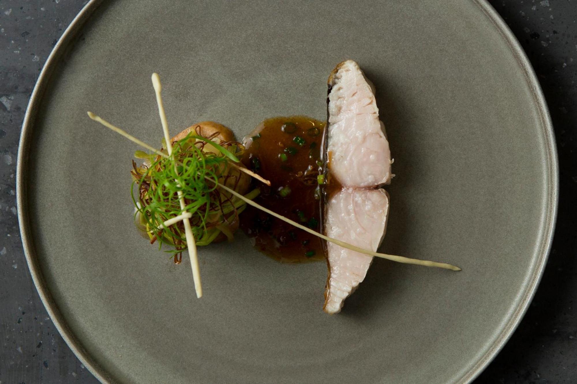 กู๊ด เนเจอร์ โฮเต็ล เกียวโต Hotel ภายนอก รูปภาพ A dish at the restaurant